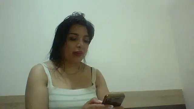 Snapshot of xstarx10 chatting on June 13, 2026, 4:38 pm xstarx10 online show from June 13, 2026, 4:38 pm