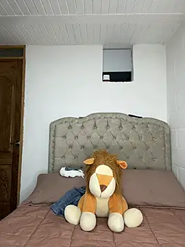 DaniRivers  online show from June 28, 2026, 7:53 pm