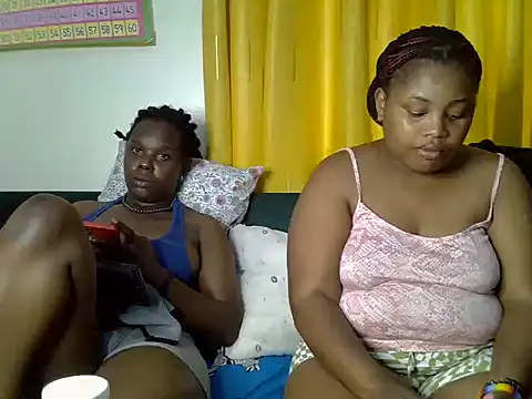 Sue pretty00 online show from June 17, 2026, 10:17 am