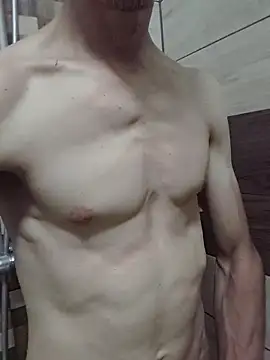 Nakedfanboy online show from June 20, 2026, 7:49 pm