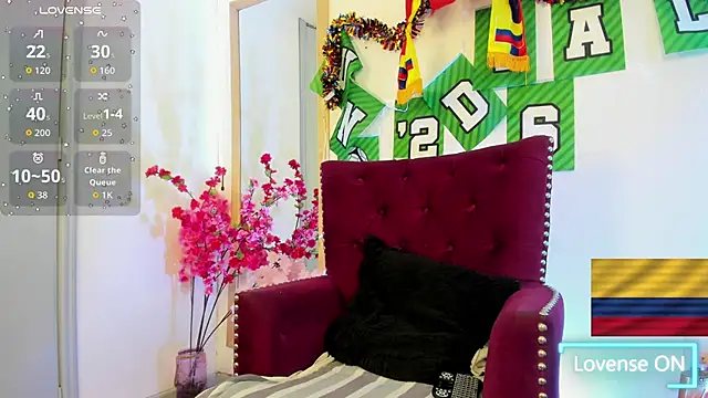 sthefy01 online show from July 1, 2026, 7:35 pm