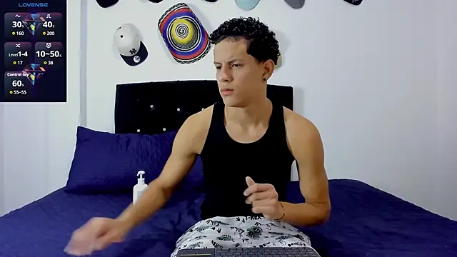theo bigcock  online show from July 18, 2026, 7:28 pm