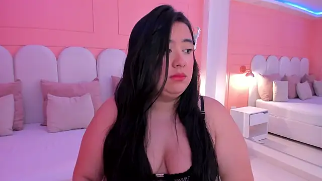 maite graay online show from July 28, 2026, 12:48 pm