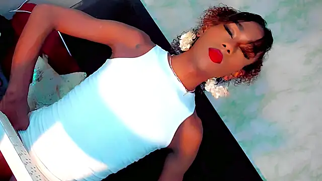 xsofiacastro online show from July 22, 2026, 7:49 pm
