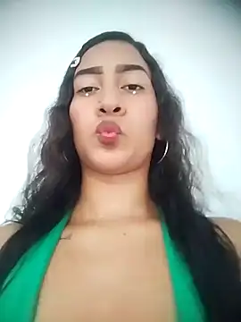 ScarletLovee  online show from July 17, 2026, 9:41 pm