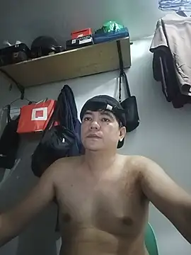 hotboyrider online show from July 17, 2026, 7:04 am