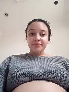 red deemon18 online show from June 7, 2026, 7:39 pm