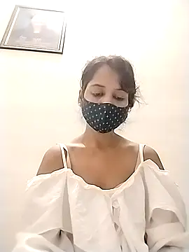cutieNancy89 online show from July 8, 2026, 12:31 pm