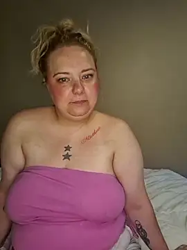 Jaclynnbaby online show from June 5, 2026, 5:29 pm