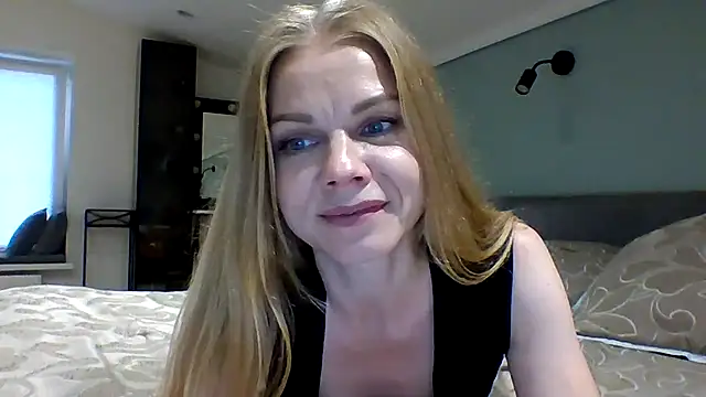 Tina5394 online show from July 27, 2026, 5:09 pm