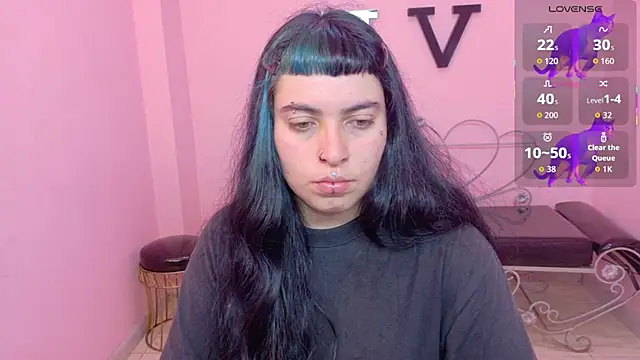  sofia smth xx online show from June 26, 2026, 1:04 pm