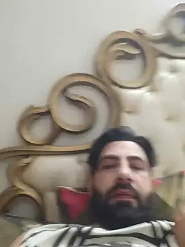 Snapshot of Bad_Mundaaa chatting on July 8, 2026, 5:50 pm Bad Mundaaa online show from July 8, 2026, 5:50 pm