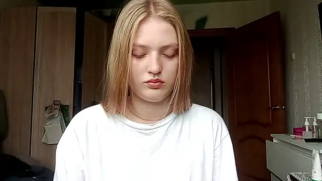 Snapshot of NorineGressett chatting on July 23, 2026, 8:01 am NorineGressett online show from July 23, 2026, 8:01 am