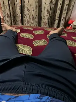 vipin6711 online show from July 18, 2026, 1:04 pm
