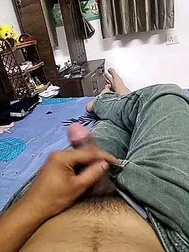 Dakuu A online show from July 4, 2026, 7:31 pm