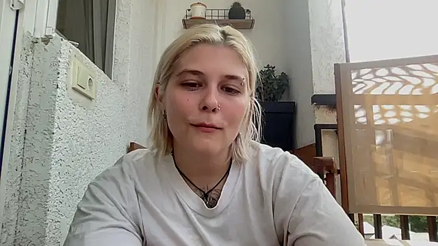 Ella Bloom online show from July 28, 2026, 12:48 pm