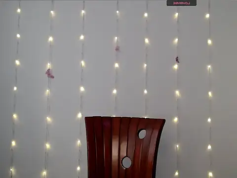kittysami online show from July 24, 2026, 8:51 pm