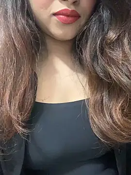 Snapshot of Yours_riya11 chatting on July 12, 2026, 5:59 pm Yours riya11 online show from July 12, 2026, 5:59 pm