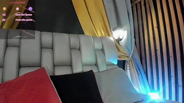 Yeidonn online show from July 26, 2026, 3:58 am