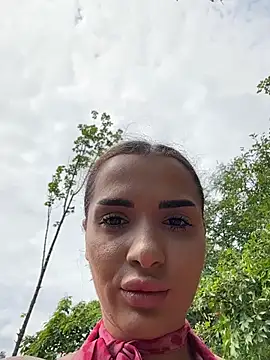 chloenyx online show from July 2, 2026, 12:55 pm