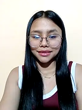 Snapshot of Sofielovee-01 chatting on July 25, 2026, 1:47 am Sofielovee-01 online show from July 25, 2026, 1:47 am