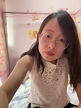 TangTang0530 online show from June 22, 2026, 9:28 am