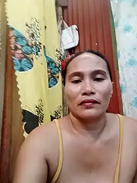 Queenslay online show from June 25, 2026, 2:00 am