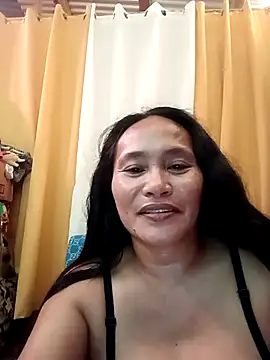 Queenslay online show from July 17, 2026, 5:03 am