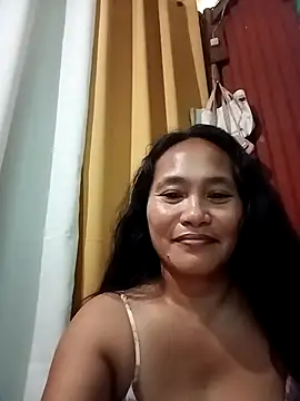 Queenslay online show from July 17, 2026, 10:25 pm