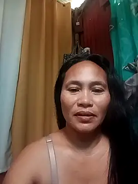 Queenslay online show from July 26, 2026, 3:36 am
