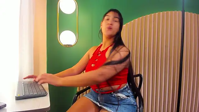 amberhanks online show from July 20, 2026, 12:07 pm