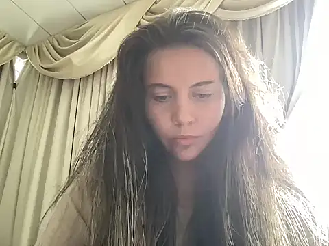 Peaches0777 online show from June 3, 2026, 6:35 pm