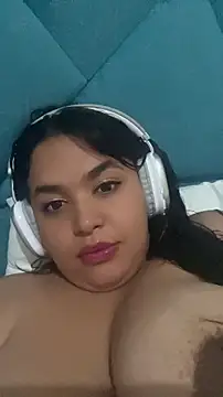 isisjhonson777 online show from June 14, 2026, 2:24 am