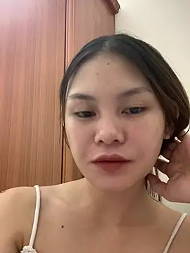 Weevi10 online show from July 23, 2026, 8:18 pm