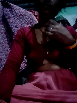 Aarti9080 online show from July 5, 2026, 5:20 pm
