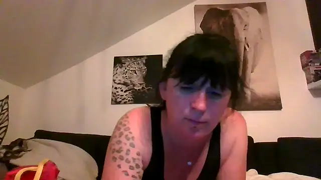 sexujuly88 online show from June 24, 2026, 9:25 pm