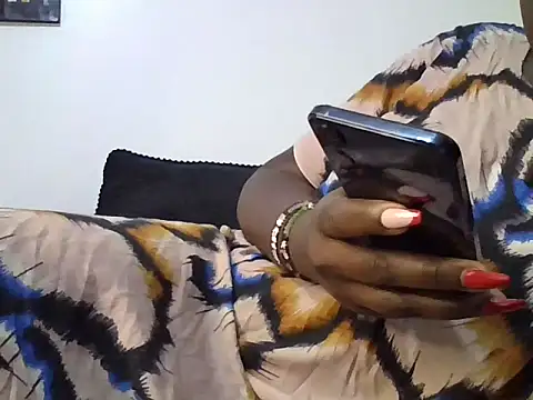 MISSMJ26 online show from June 18, 2026, 4:02 am