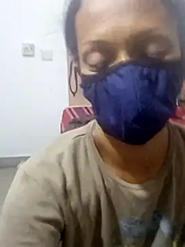 slfuncouple online show from June 28, 2026, 4:51 am