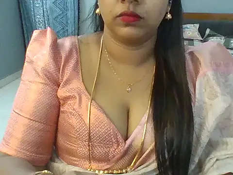 Tamil hot Meenu online show from June 25, 2026, 8:08 am
