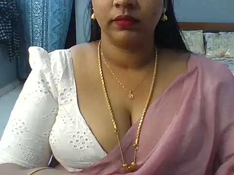 Tamil hot Meenu online show from July 30, 2026, 2:16 pm