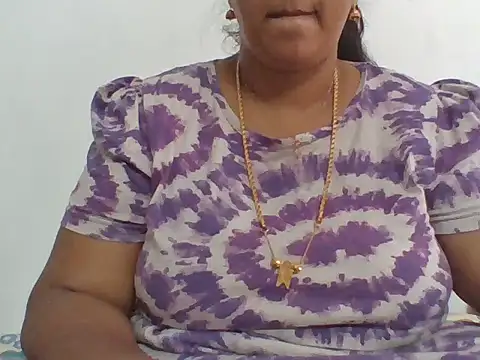 Tamil hot Meenu online show from August 1, 2026, 4:01 am