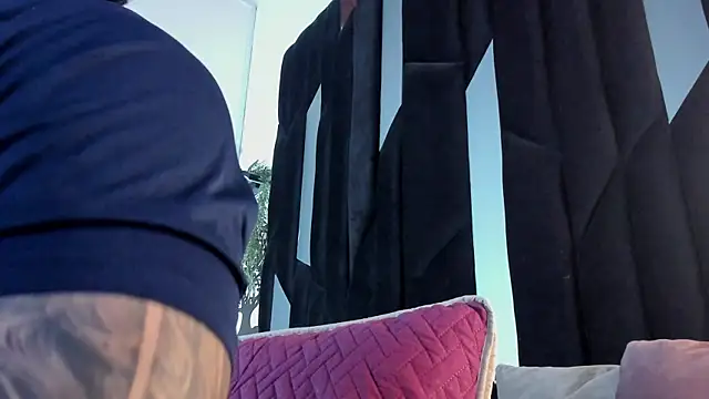 Justin WhiteJS online show from July 24, 2026, 8:51 pm