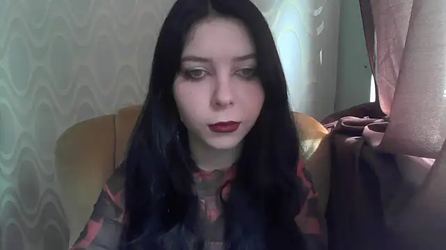 RileyTight online show from June 18, 2026, 8:25 am