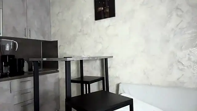 VeraSweet  online show from July 1, 2026, 1:34 pm