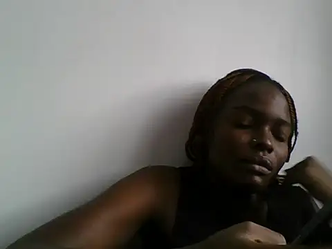 MissElsie21 online show from June 17, 2026, 5:32 am