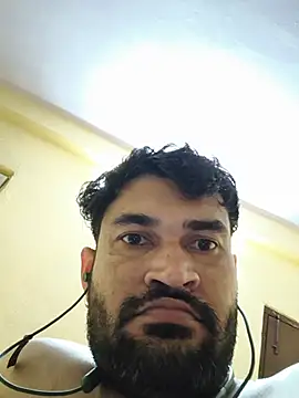 chudakkkkad online show from August 7, 2026, 7:05 pm