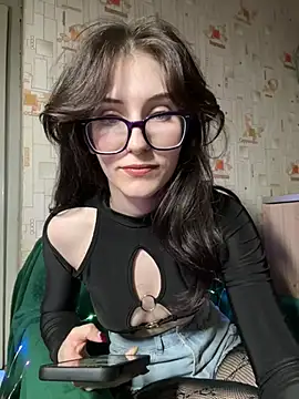 misipissi online show from June 15, 2026, 11:40 pm