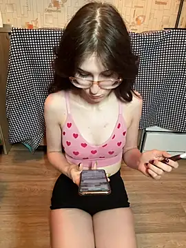 misipissi online show from June 24, 2026, 11:37 pm