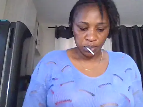 Sexylove255 online show from July 28, 2026, 8:21 am