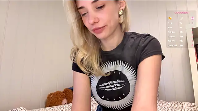 OlyMayer online show from July 14, 2026, 9:14 am